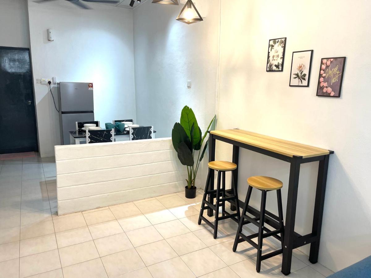 Entire Cozy Home 16 • 3 Bedroom @ Alma Bukit Mertajam Exterior foto