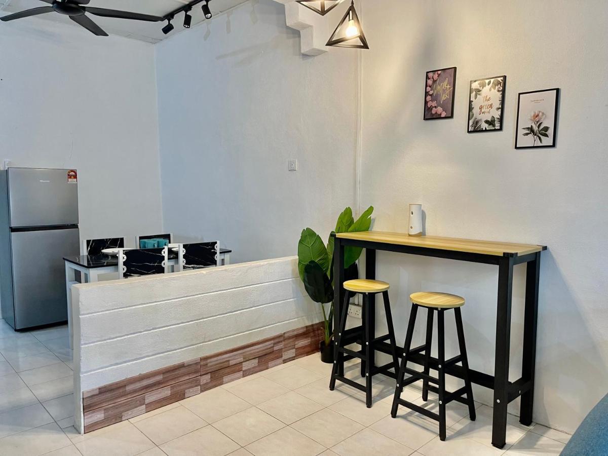Entire Cozy Home 16 • 3 Bedroom @ Alma Bukit Mertajam Exterior foto