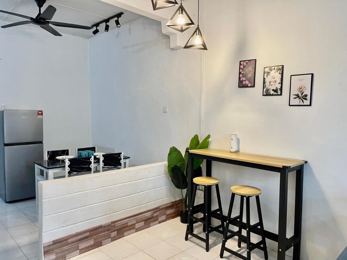 Entire Cozy Home 16 • 3 Bedroom @ Alma Bukit Mertajam Exterior foto